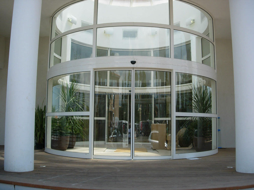 شیشه درب اتوماتیک شیشه ای قوسی